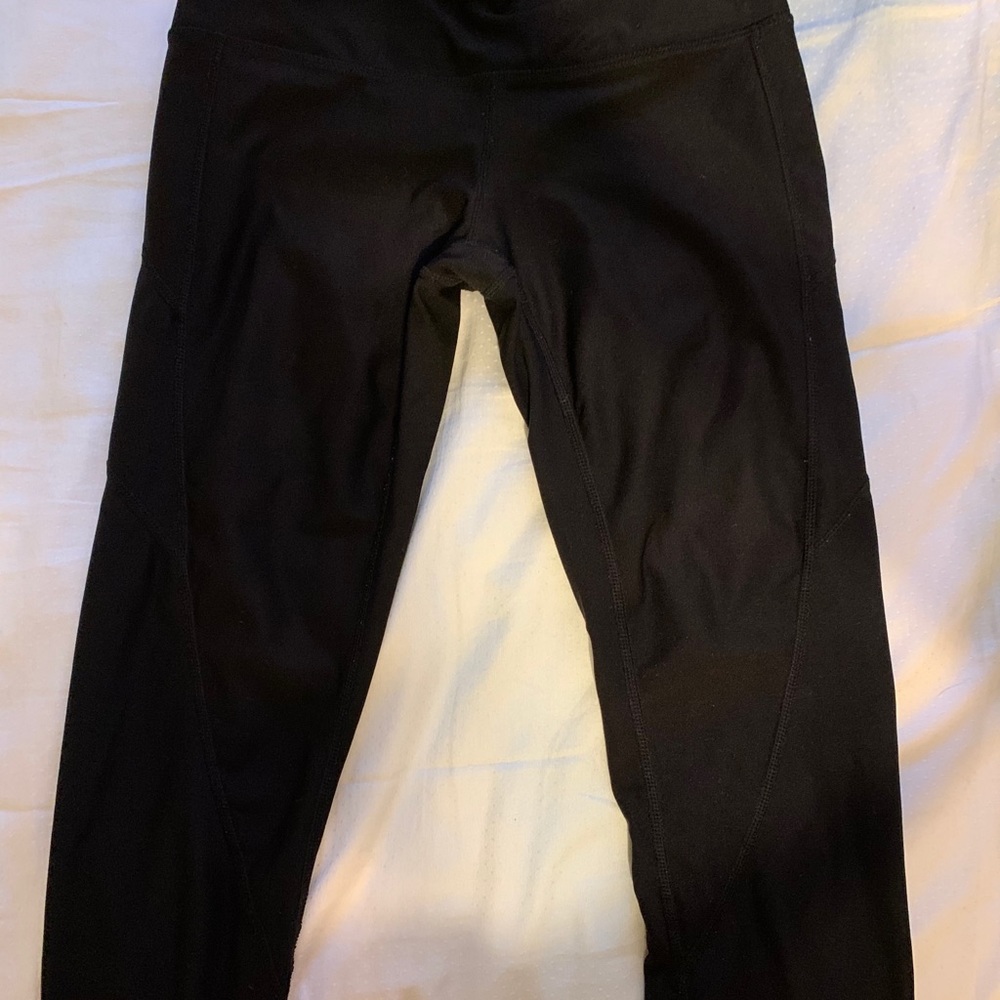 Reebok workout capris - Picture 1 of 4